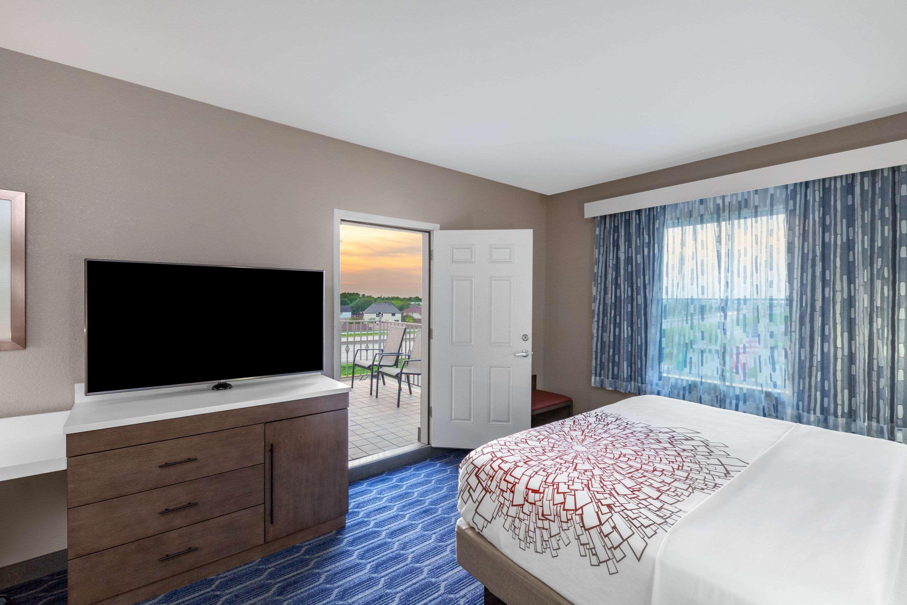 La Quinta By Wyndham Houston Channelview Cloverleaf Zewnętrze zdjęcie